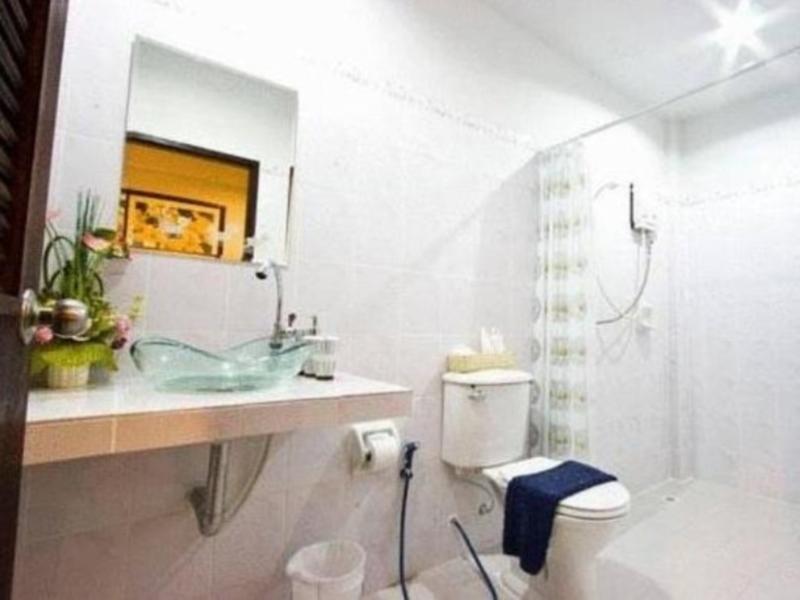 Ascot Krabi Hotel Ao Nang Exterior photo