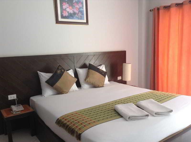 Ascot Krabi Hotel Ao Nang Exterior photo